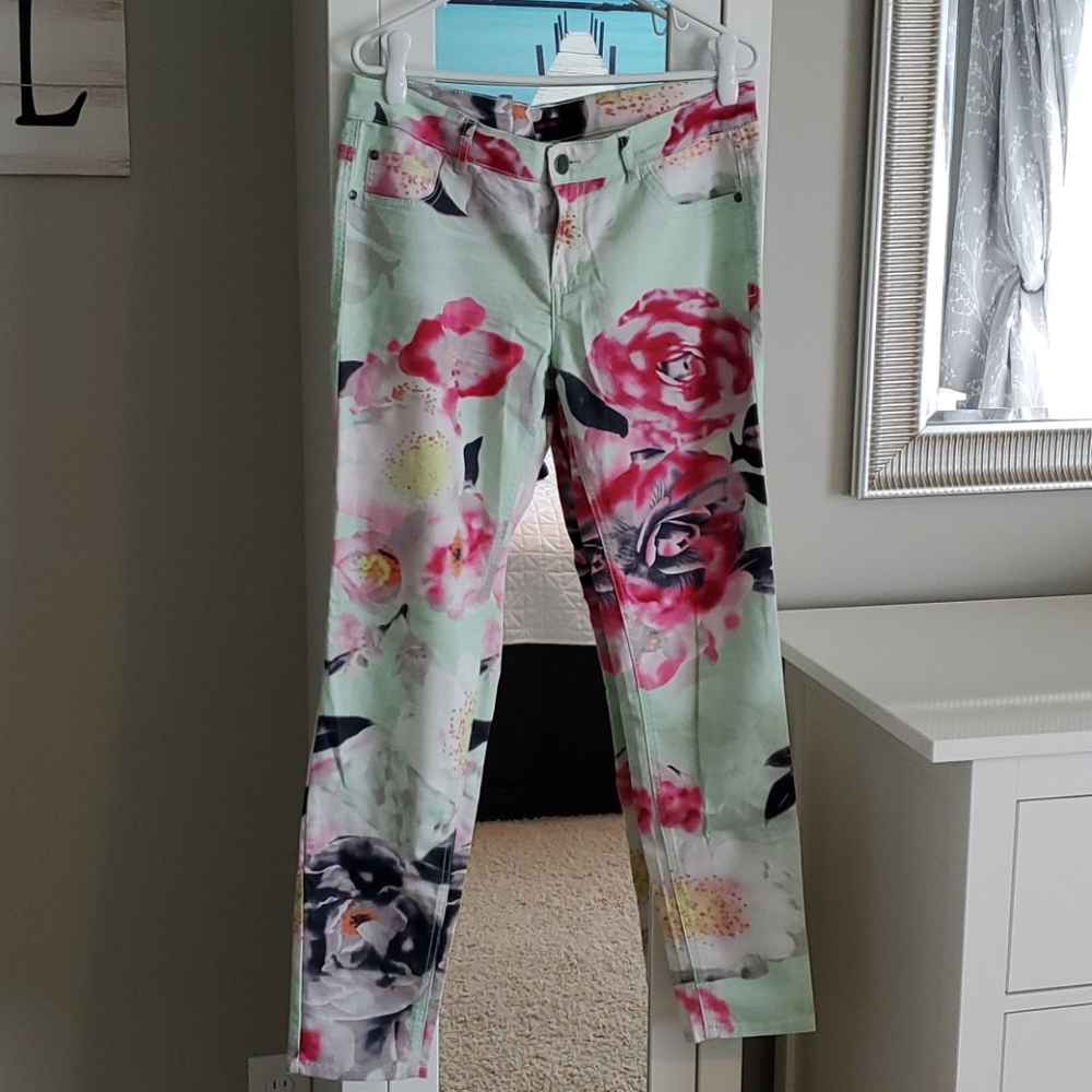 Material Girl floral pants